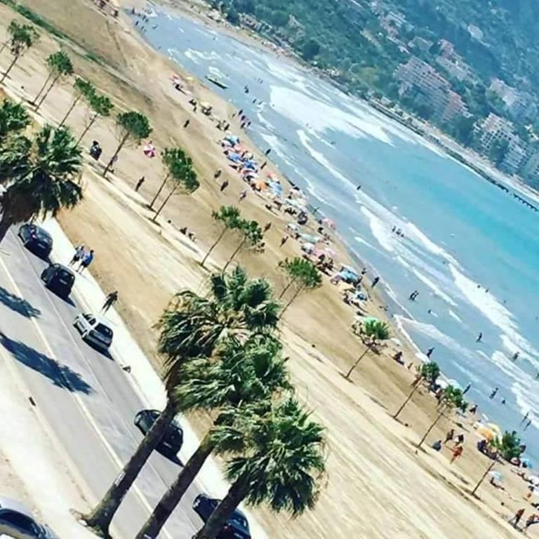 Sea View Apartment Onorato 1 Vlorë Eksteriør bilde